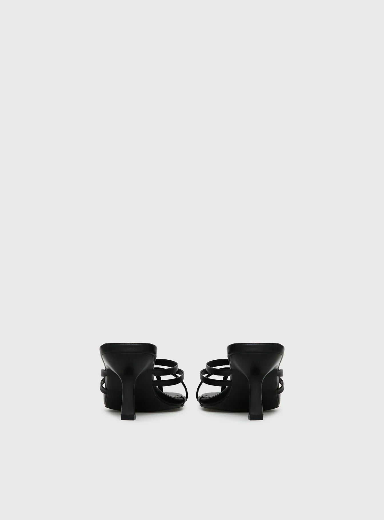 Goalie Heels Black