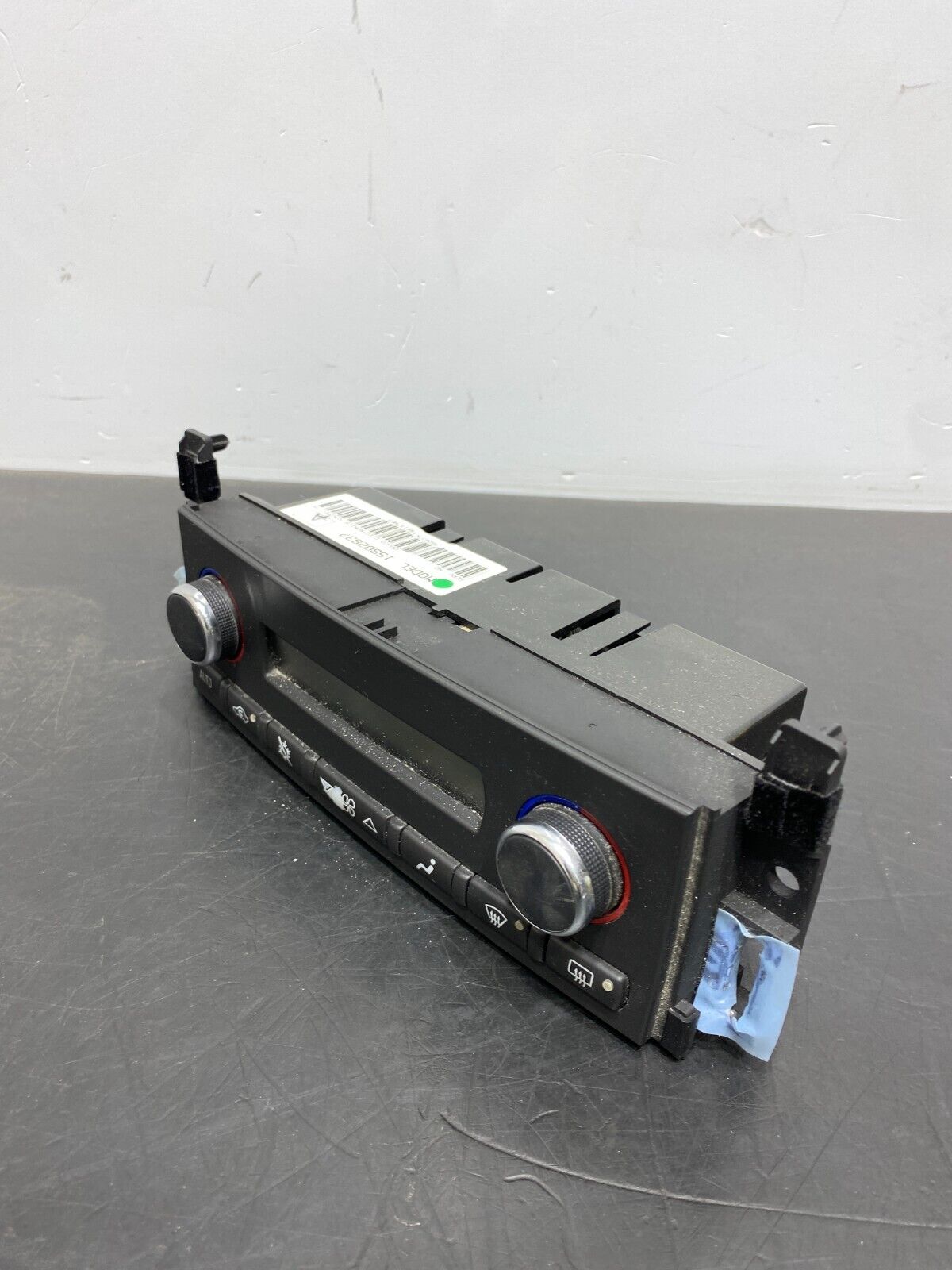 2006 CORVETTE C6 OEM CLIMATE CONTROL UNIT HVAC *WORN BUTTONS* USED