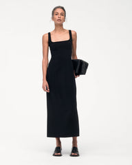 color:black