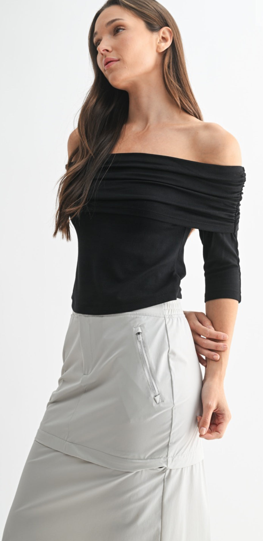 MONO B - OFF THE SHOULDER RUCHED TOP