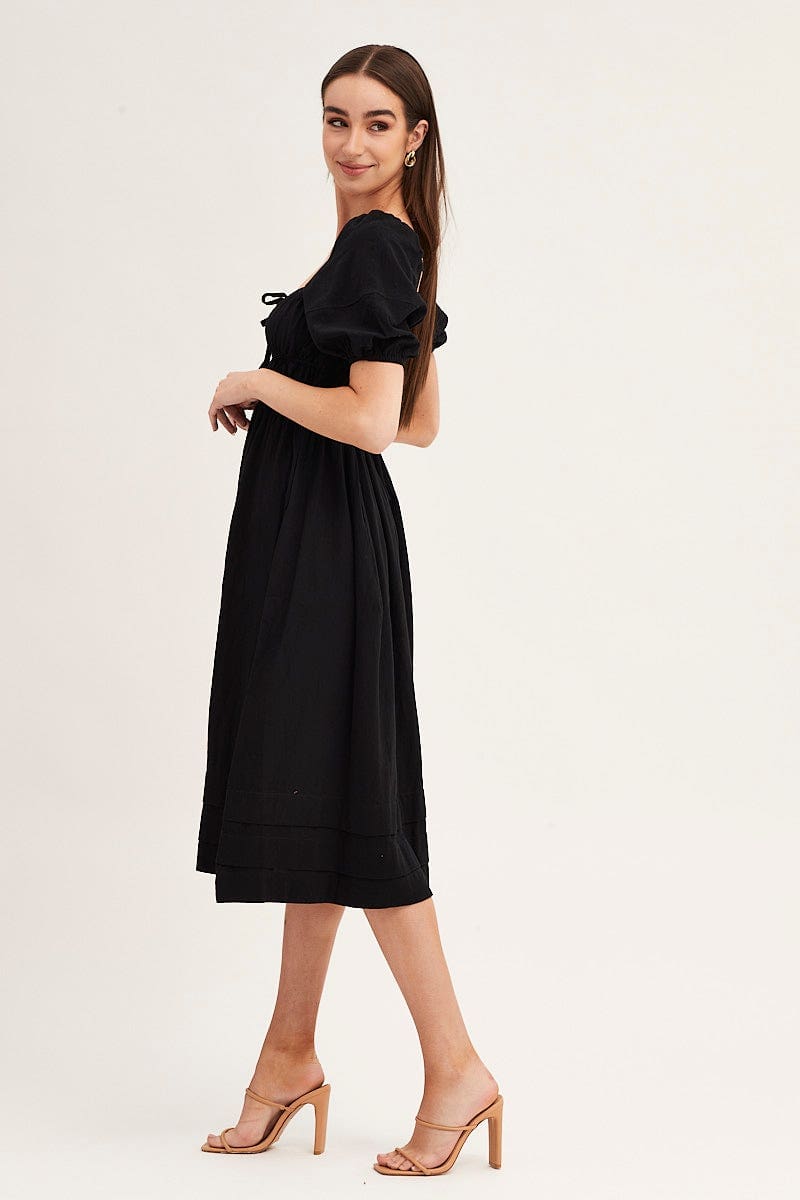 Black Short Sleeve Ruched Midi Dress